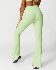 Pantalones acampanados de entrenamiento acanalados de cintura alta