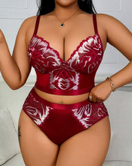 Plus Size Sexy Deep V Floral Embroidered Lingerie Set