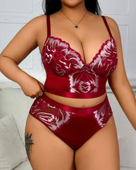 Plus Size Sexy Deep V Floral Embroidered Lingerie Set