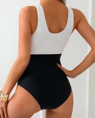 Beach Vacation Deep V Colorblock Cross-Strap One-Piece Swimsuit