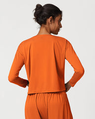Camiseta deportiva ligera con cuello barco
