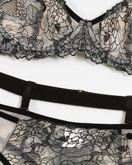 Sexy Flower Embroidered Mesh Splicing See-Through Lingerie Set
